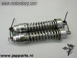 Honda VT500C(PC08) Schokbrekers