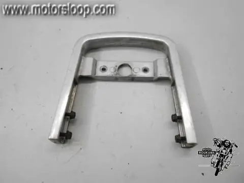 Honda VT700/VT750(RC19/1) Rugsteun