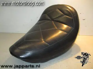 Honda VT700/VT750(RC19/1) Zadel voor ME9