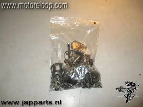 Honda VT700/VT750(RC19/1) Zak met bouten en moeren