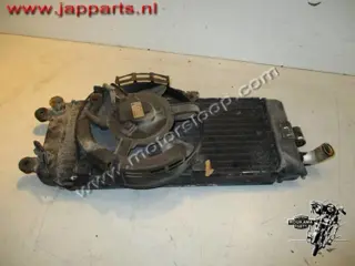 Honda VT700C(RC19) Radiateur met koelvin
