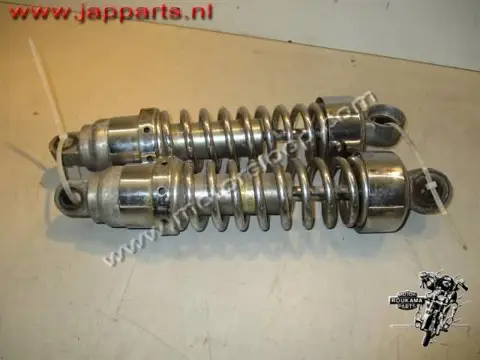 Honda VT700C(RC19) Schokbrekers