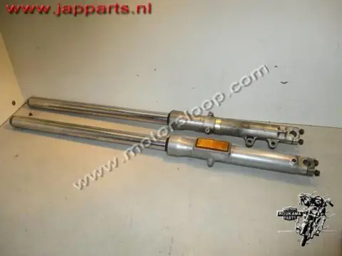 Honda VT700C(RC19) Voorvork poten