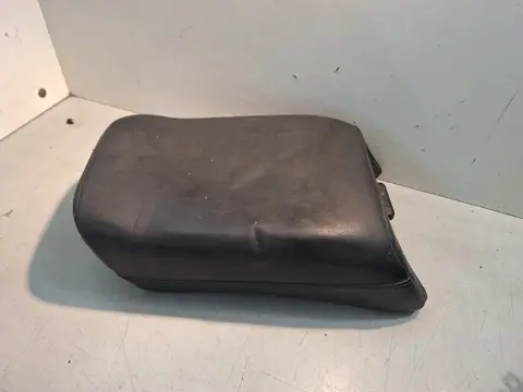 Honda VT700C(RC19) Zadel passagier