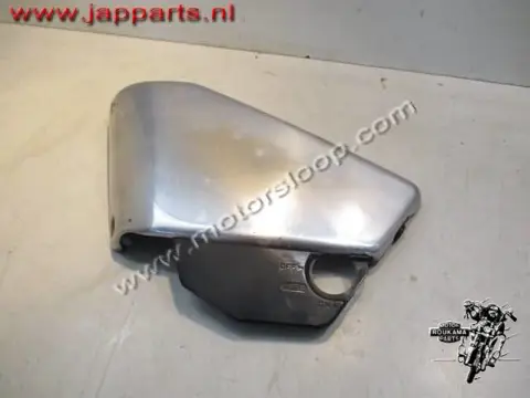 Honda VT700C(RC19) Zijkap links