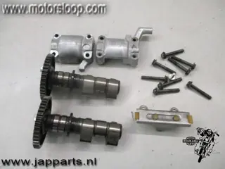 Honda VTR1000F(SC36) Nokkenas set achter