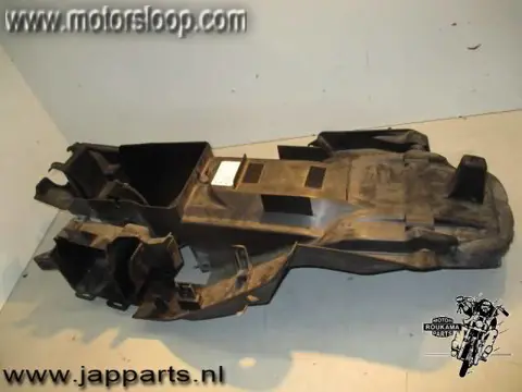 Honda XL125V(JC32) Achterspatbord