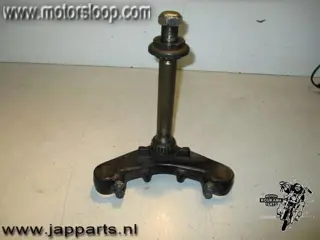 Honda XL125V(JC32) Balhoofd T-stuk