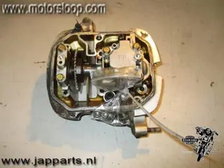 Honda XL125V(JC32) Cilinderkop achter