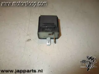 Honda XL125V(JC32) Knipperlicht relais
