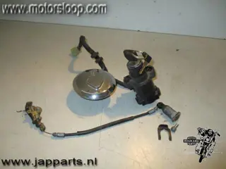 Honda XL125V(JC32) Slotenset