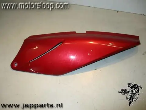 Honda XL125V(JC32) Zijkap links