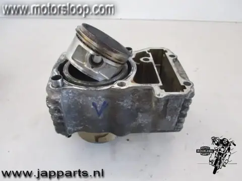 Honda XL600V(PD10) Cilinder met zuiger voor