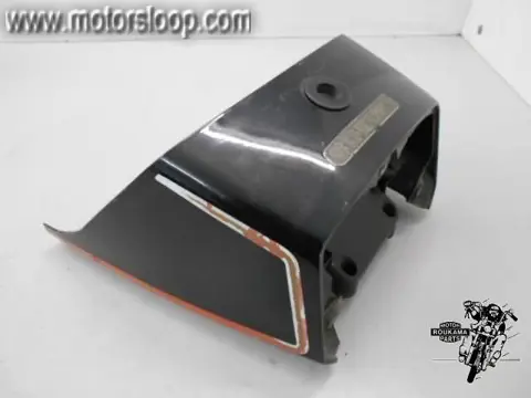 Suzuki GSX750E Achterkap zwart