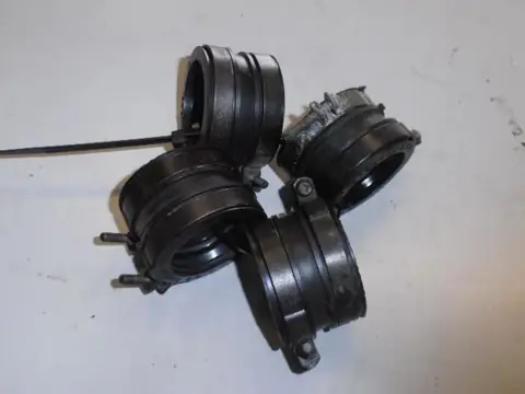 Kawasaki GPZ600R Inlaatrubbers 16065-1129