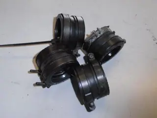 Kawasaki GPZ600R Inlaatrubbers 16065-1129