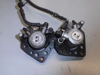 Kawasaki GPZ600R Remklauwset voorkant 43041-1194 & 43041-1471