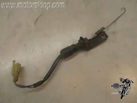 Kawasaki GPZ600R Remlichtschakelaar