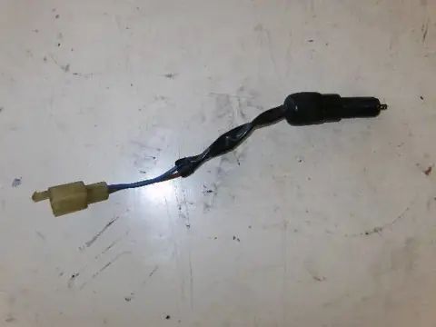 Kawasaki GPZ600R Remlichtschakelaar Achter 27010-1093