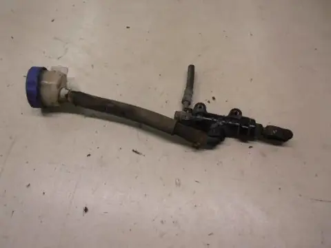 Kawasaki GPZ600R Rempomp achter 43015-1304