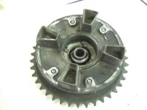 Kawasaki GPZ600R Tandwielhouder 42033-1114