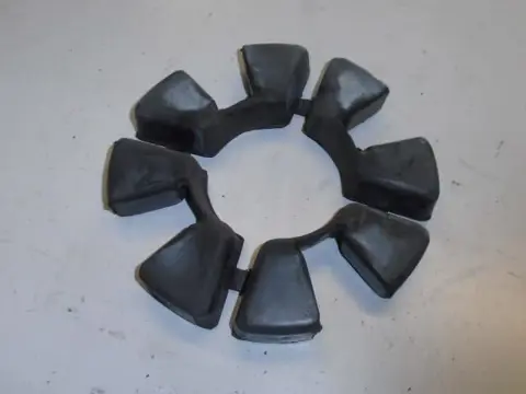 Kawasaki GPZ600R Tandwielrubber 92075-1687