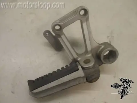 Kawasaki GPZ600R Voetstep met houder rechts achter