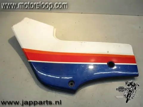 Kawasaki GPZ600R Zijkap links