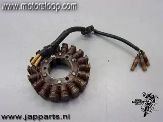 Kawasaki GPZ750(ZX750A) Dynamo