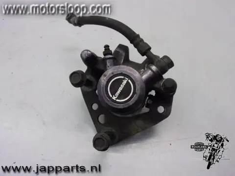 Kawasaki GPZ750(ZX750A) Remklauw links voor