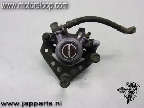 Kawasaki GPZ750(ZX750A) Remklauw rechts voor