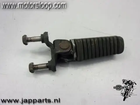 Kawasaki GPZ750(ZX750A) Voetstep rechts voor