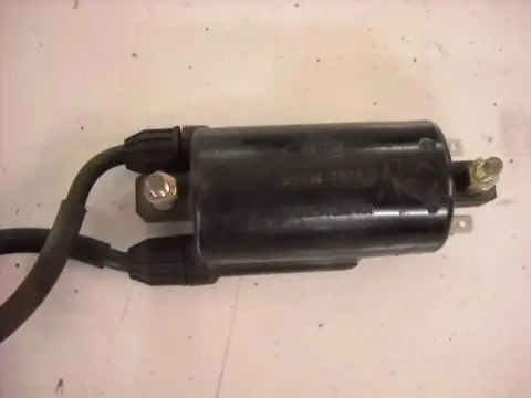 Kawasaki GPZ750R Bobine