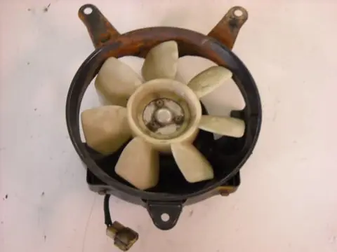 Kawasaki GPZ750R Koelvin