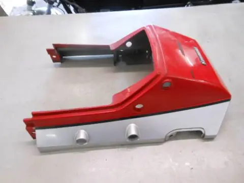 Kawasaki GPZ900R(A1-A6) Achterkap rood wit