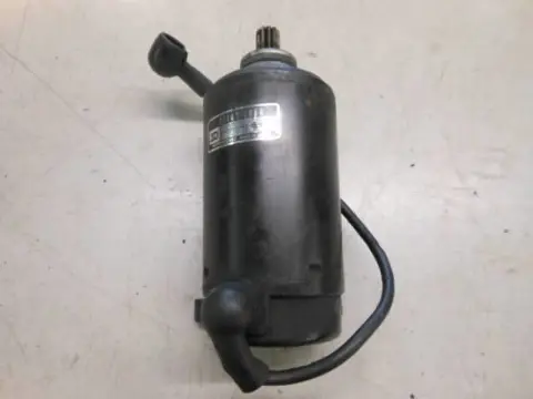 Kawasaki GPZ900R(A1-A6) Startmotor 211631060
