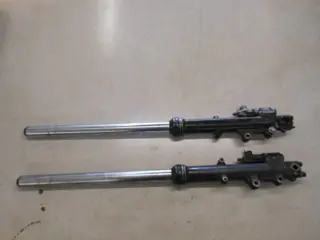 Kawasaki GPZ900R(A1-A6) Voorvorkpoten