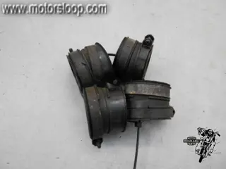 Kawasaki GPZ900R(ZX900A) Inlaatrubbers