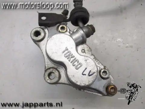 Kawasaki GPZ900R(ZX900A) Remklauw links voor