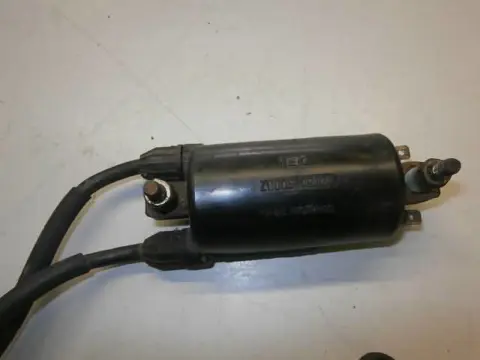 Kawasaki GT550 Bobine ZC006