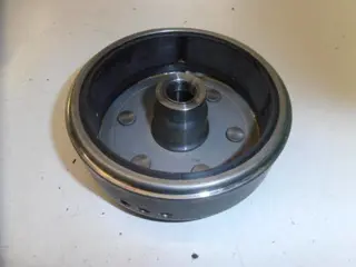 Kawasaki GT550 Vliegwiel
