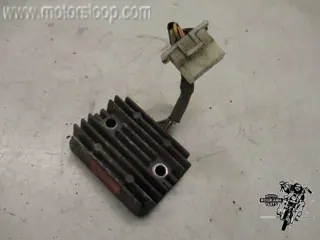 Kawasaki GT750 Spanningsregelaar