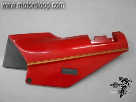 Kawasaki GTR1000(ZGT00A) Zijkap links rood