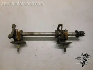 Kawasaki KLE500 Achterwiel as met toebehoren 41068-1191