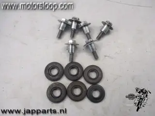 Kawasaki KLE500 Klepdekselbouten