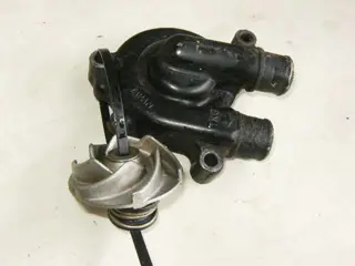 Kawasaki KLR250 Waterpomp 16142-1055