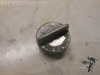 Kawasaki KZ1100D(BD10CA) Olievuldop