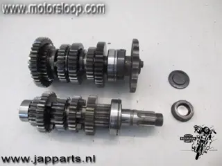 Kawasaki KZ305(CSR) Versnellingsbak compleet