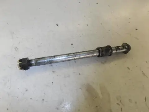 Kawasaki KZ305(CSR) Voorwiel As 41068-1099