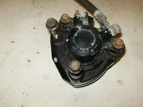 Kawasaki KZ650H Remklauw